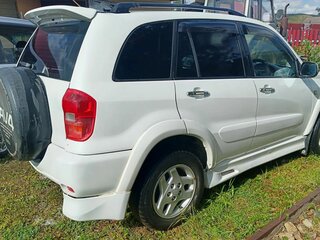 2000 Toyota RAV4 II (XA20), белый, 705000 рублей, вид 4