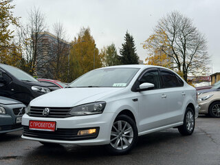 2016 Volkswagen Polo V Рестайлинг, белый, 899000 рублей, вид 3