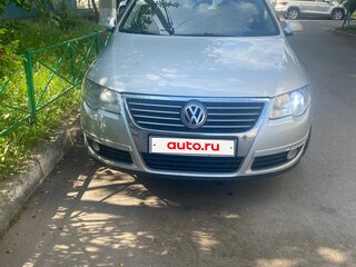 2010 Volkswagen Passat EcoFuel B6, серебристый, 700000 рублей, вид 3