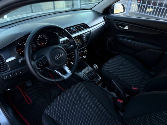2019 Kia Rio IV, серый, 1249000 рублей - вид 12