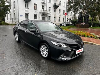 2018 Toyota Camry VIII (XV70), чёрный, 2630000 рублей, вид 2