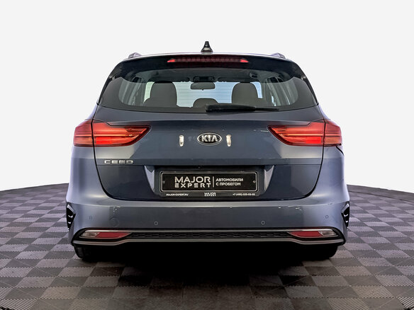 2020 Kia Ceed III, синий, 1850000 рублей - вид 5