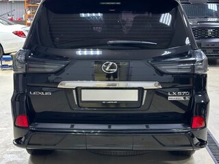 2016 Lexus LX 570 III Рестайлинг 2, чёрный, 6420000 рублей, вид 3