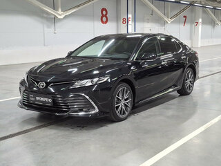 2023 Toyota Camry VIII (XV70) Рестайлинг, чёрный, 3670000 рублей, вид 1