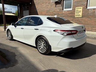 2019 Toyota Camry VIII (XV70), белый, 2250000 рублей, вид 5