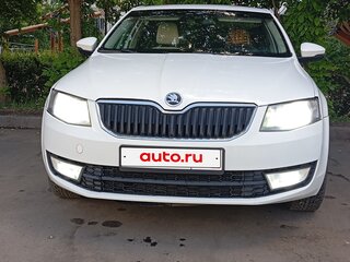 2016 Skoda Octavia III (A7), белый, 730000 рублей, вид 2