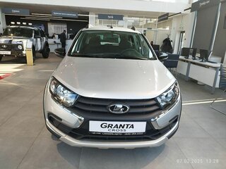 2026 Lada (ВАЗ) Granta Cross I Рестайлинг, серебристый, 1216000 рублей, вид 2