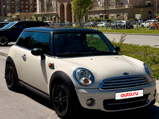 2012 Mini Hatch Cooper II (R56) Рестайлинг, белый, 1150000 рублей, вид 3