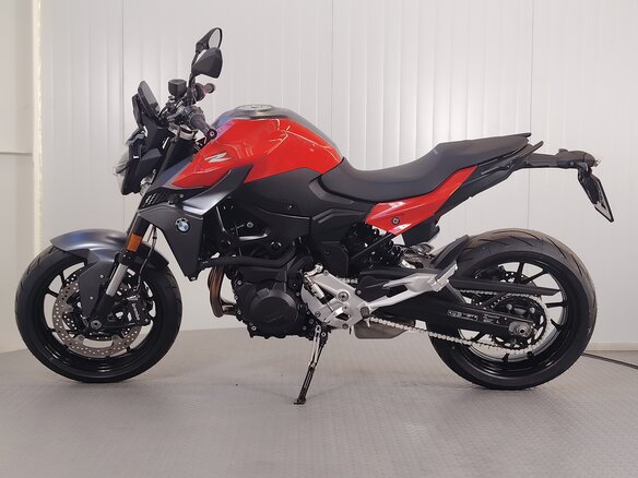 2024 BMW F 900 R, красный, 1049000 рублей - вид 4