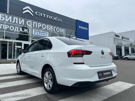 2021 Volkswagen Polo VI, белый, 1510000 рублей, вид 5