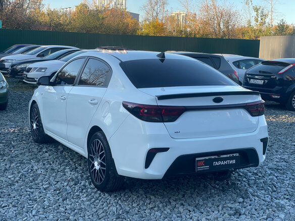 2019 Kia Rio IV, белый - вид 6