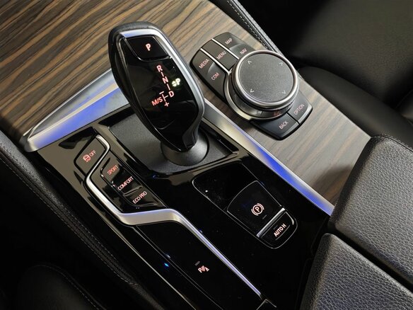 2021 BMW 5 серии 520d xDrive VII (G30/G31/G38) Рестайлинг, чёрный - вид 15