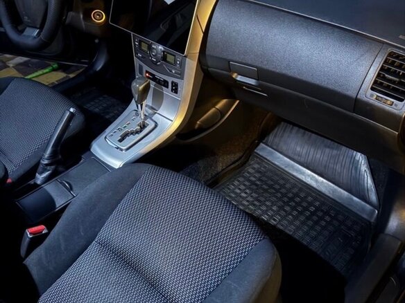 2012 Toyota Corolla X (E140, E150) Рестайлинг, серый, 850000 рублей - вид 4