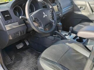 2014 Mitsubishi Pajero IV Рестайлинг 2, серый, 2380000 рублей, вид 5