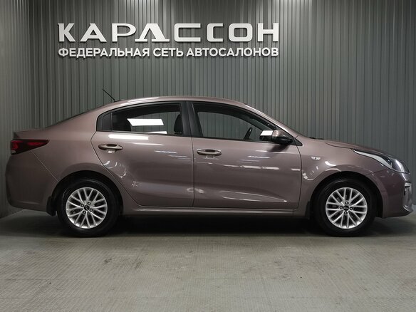 2019 Kia Rio IV, коричневый, 1485000 рублей - вид 5