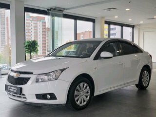 2012 Chevrolet Cruze I, белый, 550000 рублей, вид 2