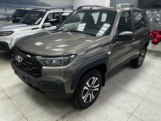 2026 Lada (ВАЗ) Niva Travel I Рестайлинг, коричневый, 1785900 рублей, вид 3