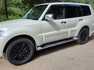 2019 Mitsubishi Pajero IV Рестайлинг 2, белый, 3750000 рублей, вид 4
