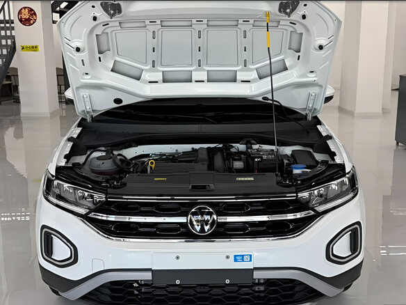 2026 Volkswagen T-Roc I (China Market) Рестайлинг, белый, 2070000 рублей - вид 13