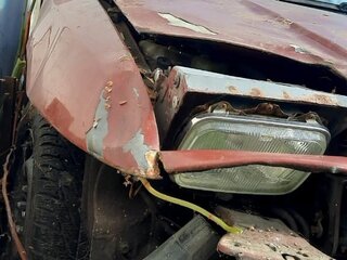 1993 Mazda 323 IV (BG), красный, 100000 рублей, вид 5