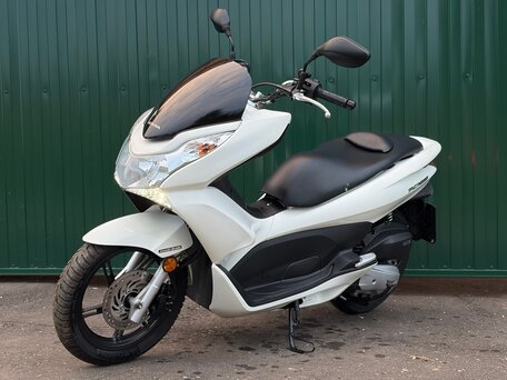 2013 Honda PCX 150, белый, 175000 рублей, вид 1