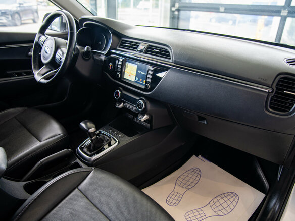 2018 Kia Rio X-Line IV, серебристый, 2050000 рублей - вид 17