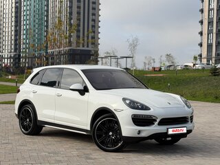 2013 Porsche Cayenne S Diesel II (958), белый, 3450000 рублей, вид 2
