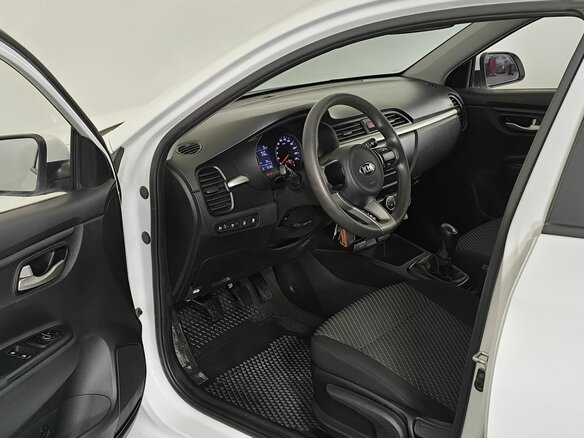2019 Kia Rio IV, белый, 1195000 рублей - вид 7