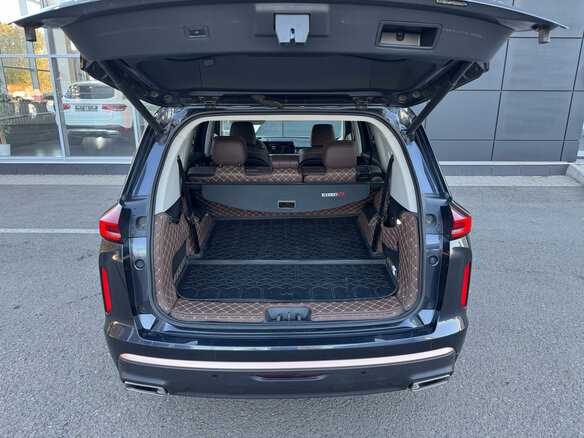 2023 Exeed VX I, серый, 2557000 рублей - вид 6