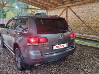 2008 Volkswagen Touareg I Рестайлинг, серый, 950000 рублей, вид 3