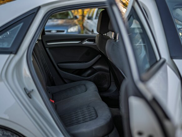 2015 Audi A3 III (8V), белый - вид 9