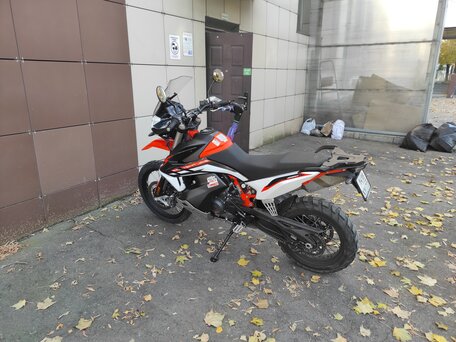 2021 KTM 890 Adventure R, оранжевый, 1250000 рублей, вид 2