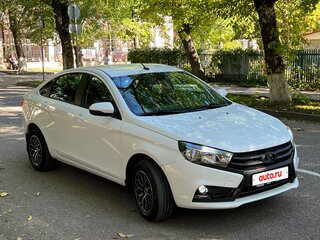 2017 Lada (ВАЗ) Vesta I, белый, 730000 рублей, вид 3