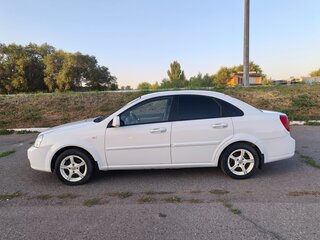 2010 Chevrolet Lacetti I, белый, 594334 рублей, вид 3