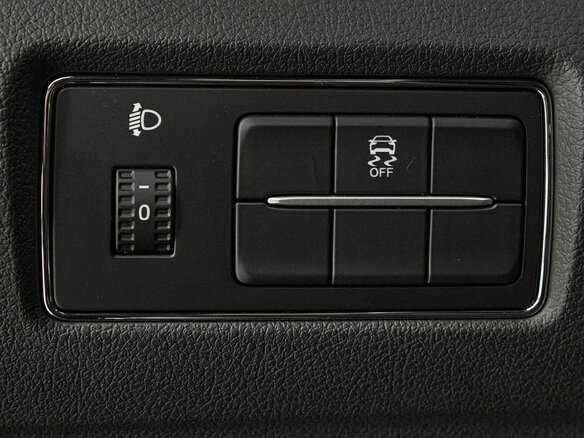 2024 SWM G05 Pro, красный, 1879000 рублей - вид 13