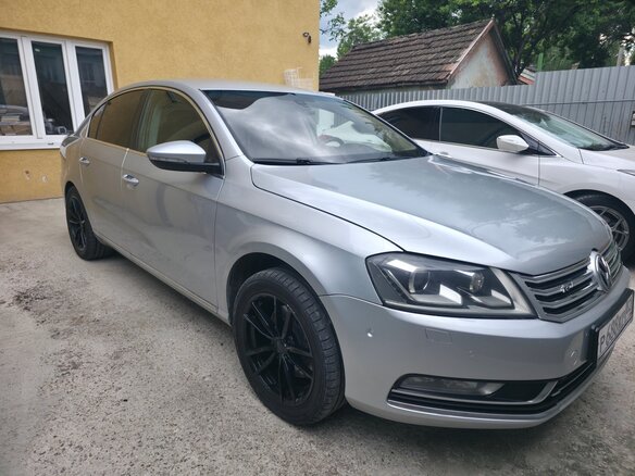 2011 Volkswagen Passat B7, серый, 950000 рублей - вид 1