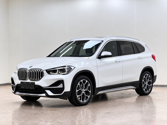 2022 BMW X1 Long 20Li sDrive II (F48) Рестайлинг, белый, 2190002 рублей