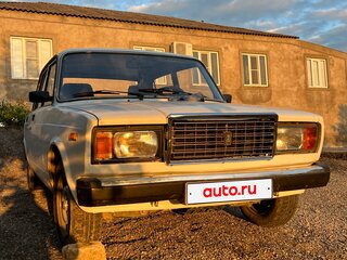 2003 Lada (ВАЗ) 2107, белый, 150000 рублей, вид 4