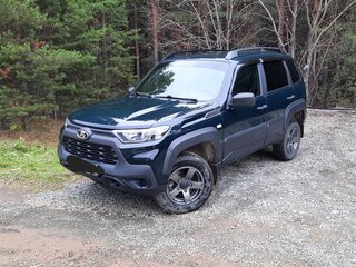 2023 Lada (ВАЗ) Niva Travel I, зелёный, 1090000 рублей, вид 1