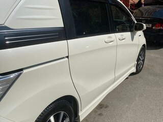 2012 Honda Freed Spike I Рестайлинг, белый, 1126000 рублей, вид 3