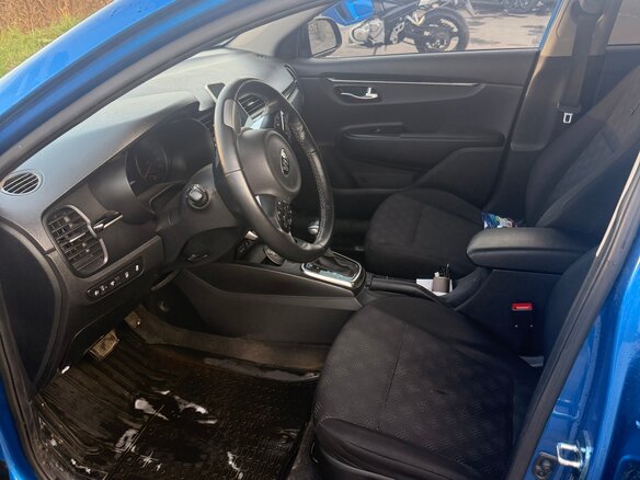 2019 Kia Rio IV, синий, 1189000 рублей - вид 8