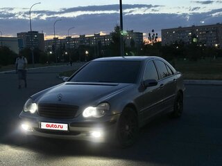 2003 Mercedes-Benz C-Класс 200 II (W203), серый, 440000 рублей, вид 2