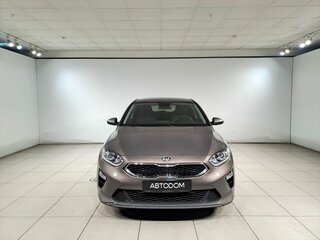 2018 Kia Ceed III, коричневый, 1670000 рублей, вид 2