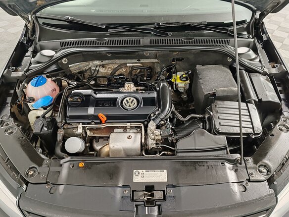 2012 Volkswagen Jetta VI, чёрный, 820000 рублей - вид 8