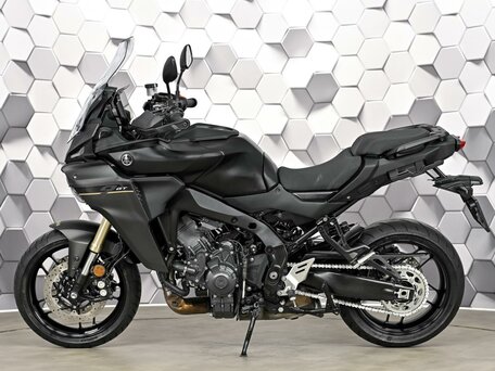 2026 Yamaha Tracer 9, чёрный, 1849000 рублей, вид 4