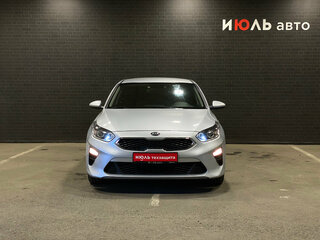 2020 Kia Ceed III, серебристый, 1685000 рублей, вид 2