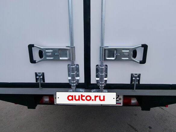 2010 ГАЗ ГАЗель (3302), белый, 930000 рублей - вид 11