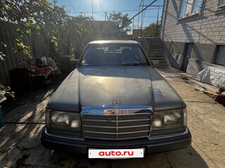 1992 Mercedes-Benz E-Класс 320 I (W124), серый, 400000 рублей, вид 1