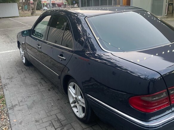 1997 Mercedes-Benz E-Класс 280 II (W210, S210), синий, 600000 рублей - вид 7