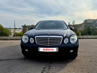 2007 Mercedes-Benz E-Класс 200 III (W211, S211) Рестайлинг, чёрный, 950000 рублей, вид 1